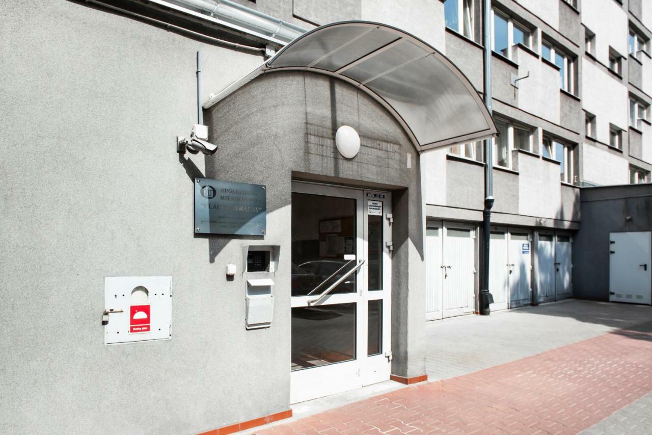 Apartments Warsaw Solidarnosci By Renters Bagian luar foto